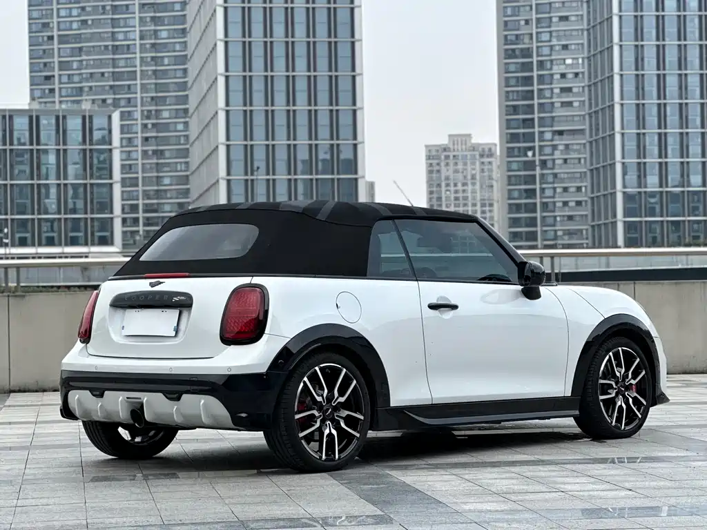 Mini JCW 2025 JOHN COOPER WORKS CABRIO