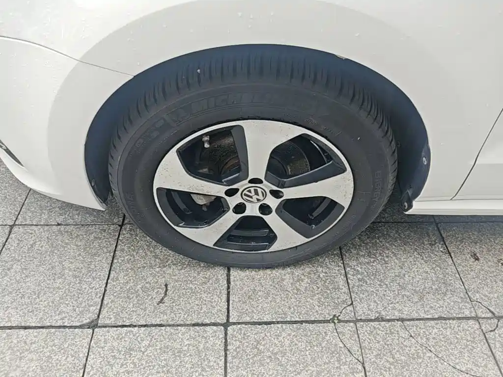 Volkswagen Polo — миниатюра 23