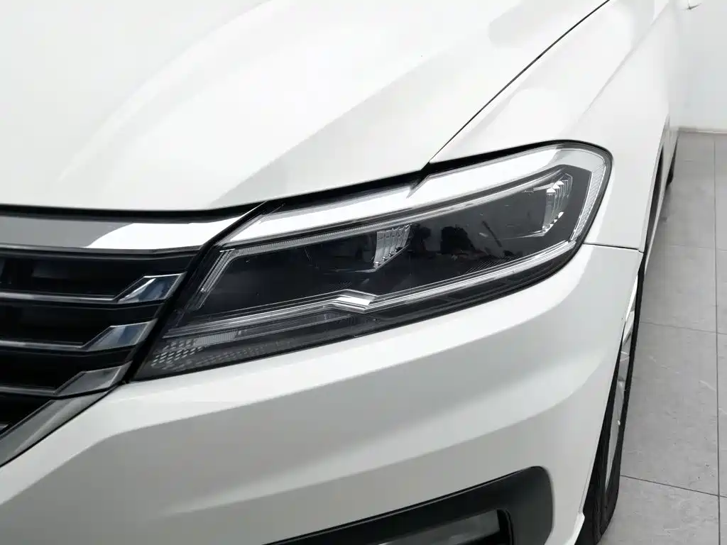 Volkswagen Lavida — миниатюра 7