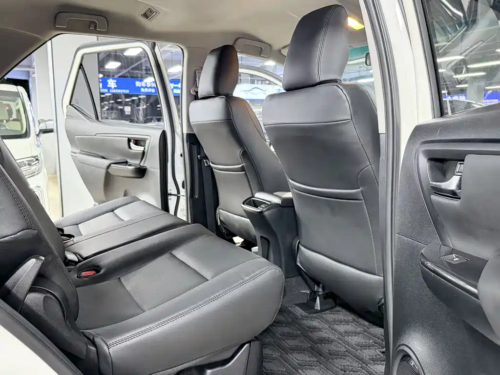 Toyota Fortuner 2016 2.7L