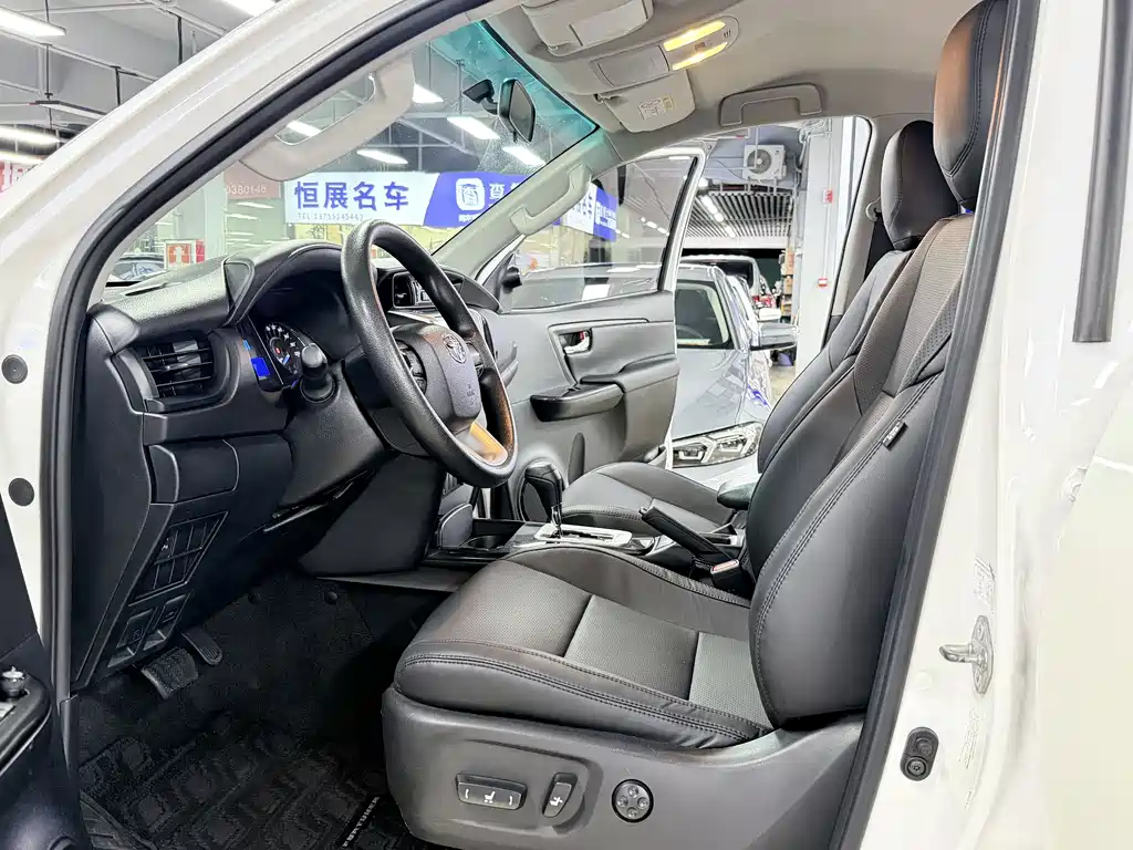 Toyota Fortuner 2016 2.7L