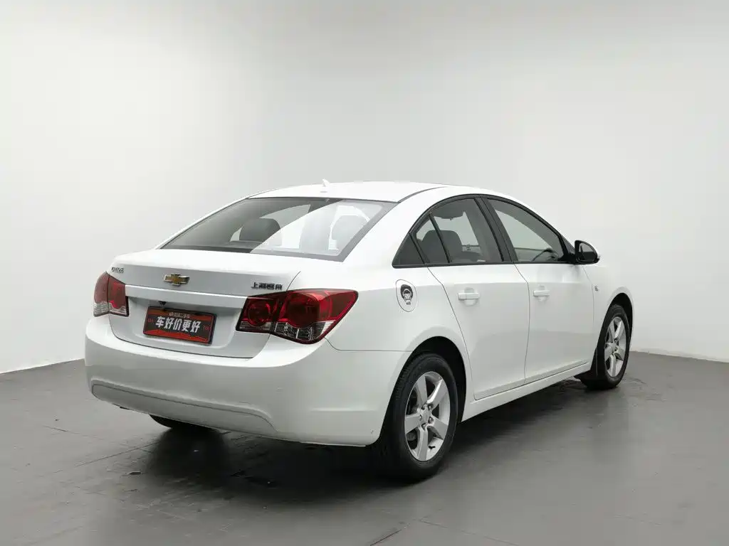 Chevrolet Cruze — миниатюра 2