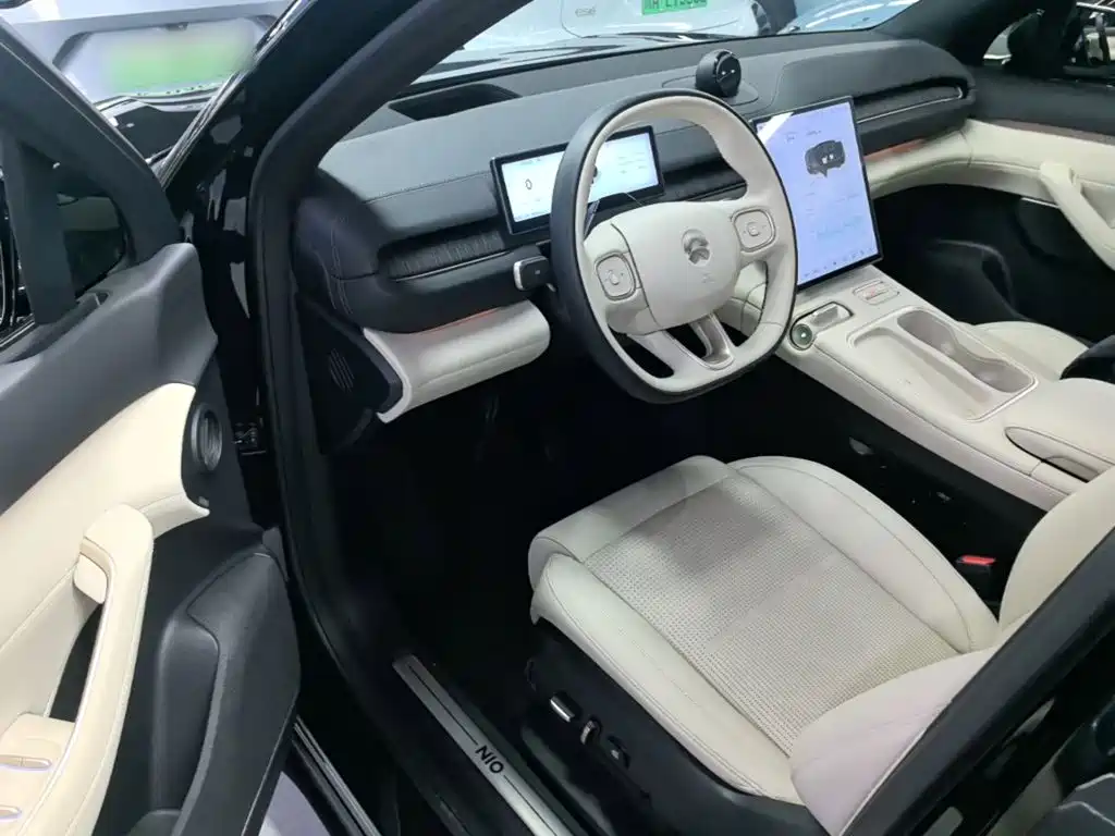 NIO ES6 — миниатюра 16