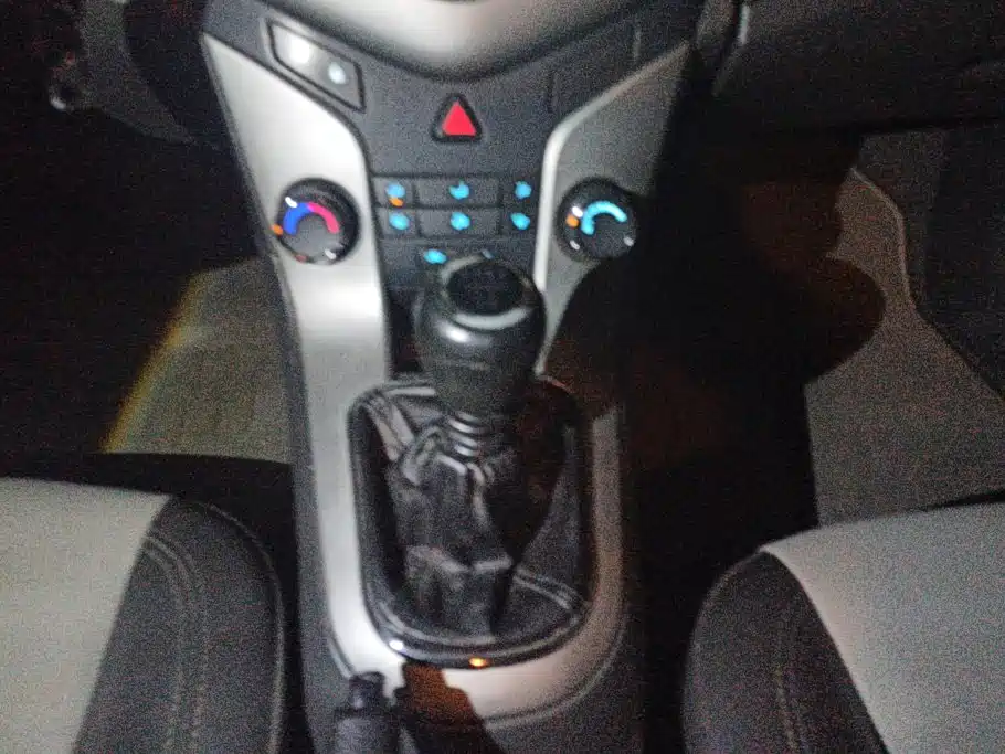 Chevrolet Cruze — миниатюра 16
