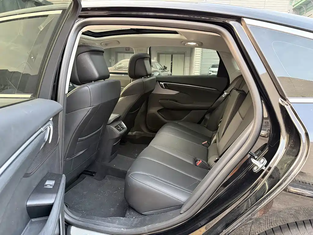 Buick LaCrosse — миниатюра 7