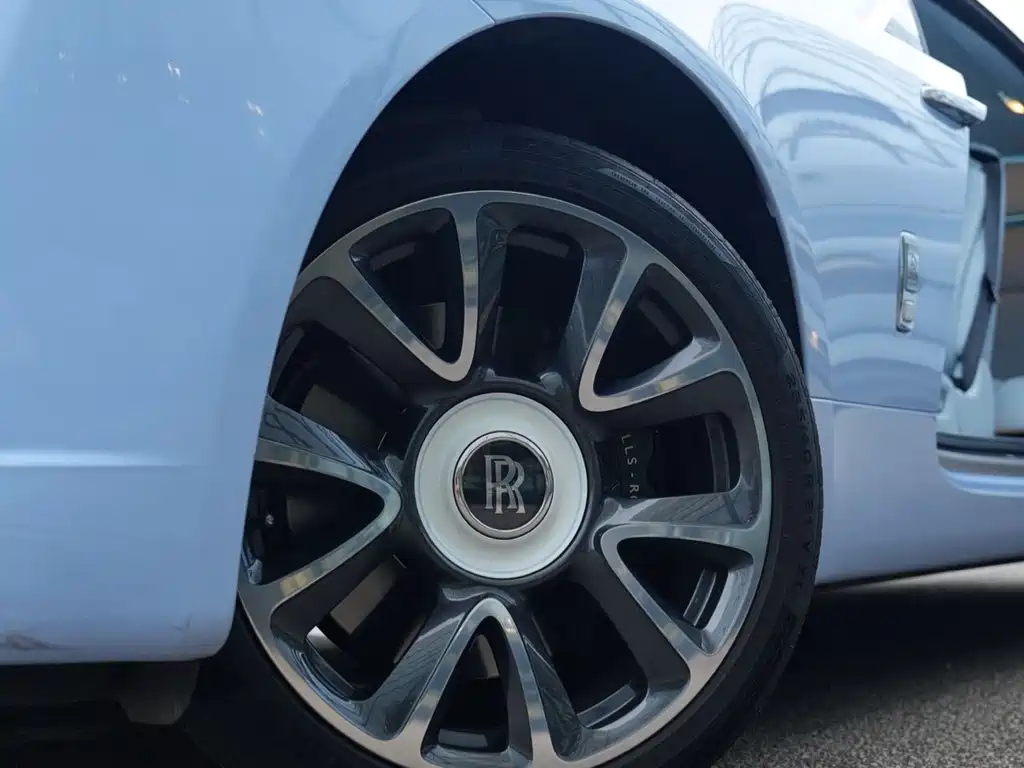 Rolls-Royce Wraith 6.6T Standard Type, фото 16