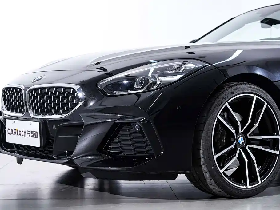 BMW Z4 — миниатюра 3