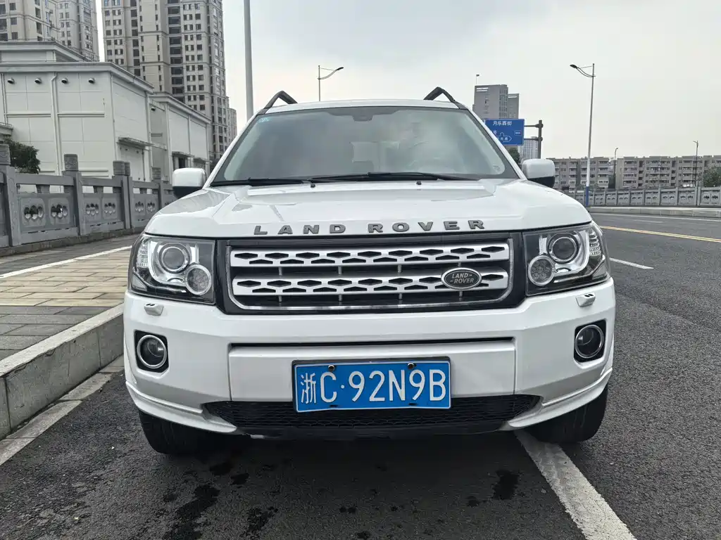 Land Rover Freelander 2 — миниатюра 2