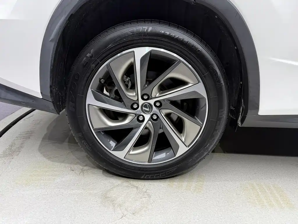 Lexus RX — миниатюра 13