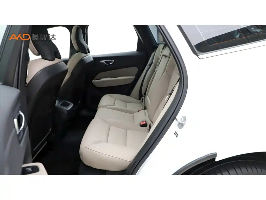 Volvo XC60 — миниатюра 7