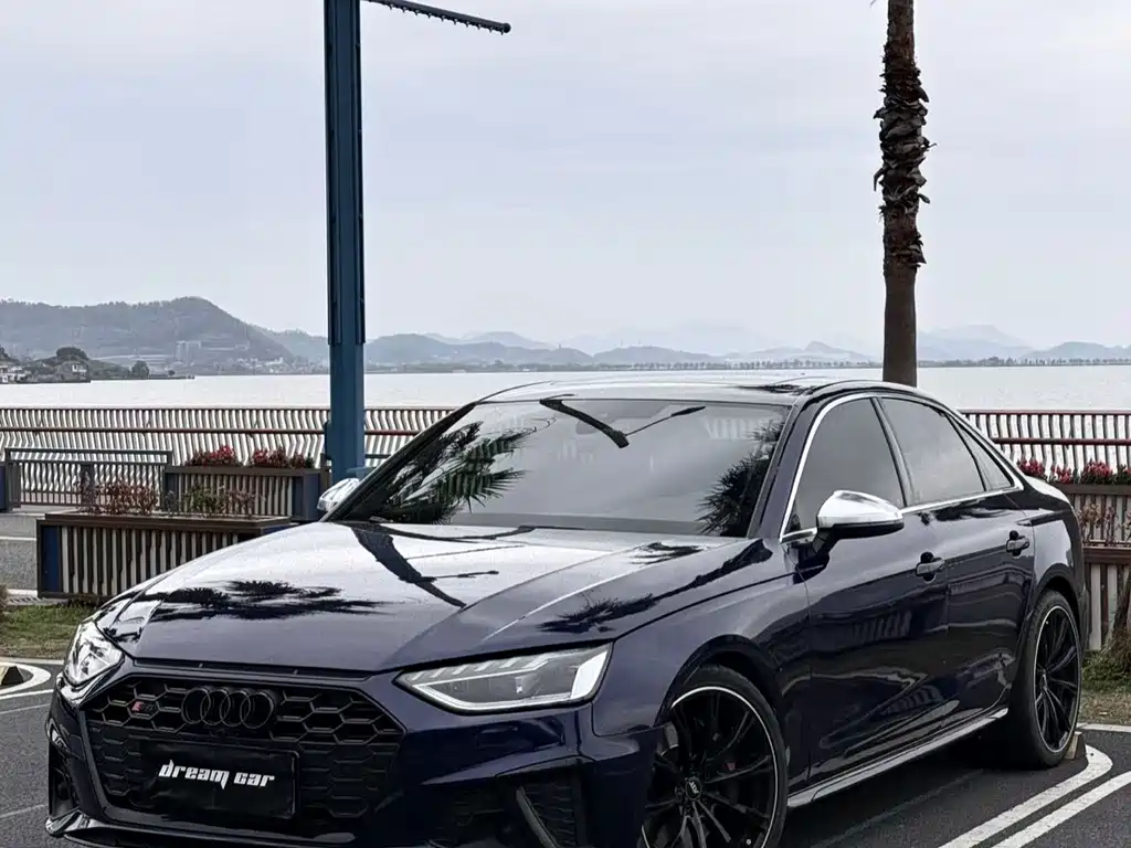 Audi S4 2021