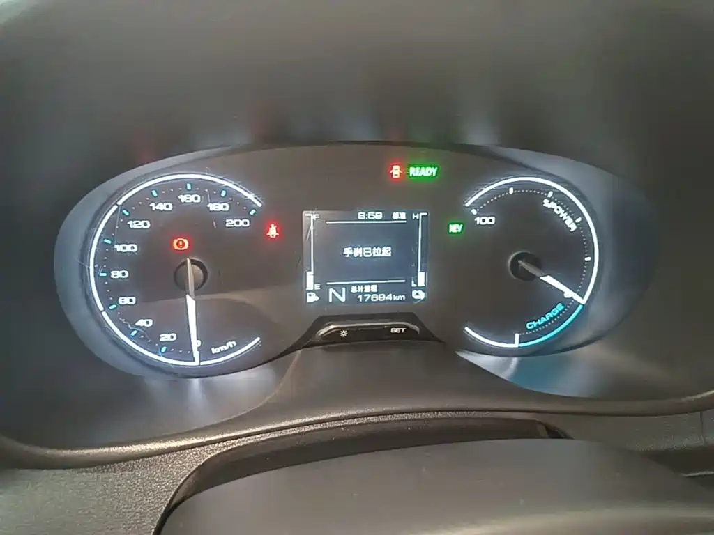 Wuling Hongguang EV — миниатюра 8