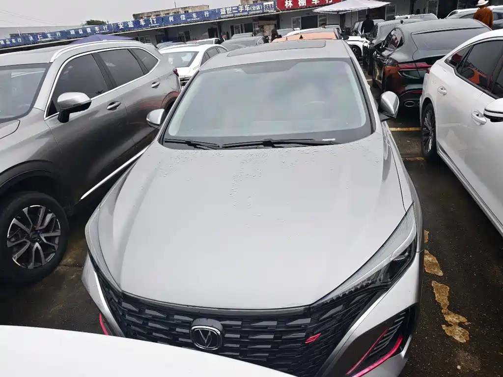 Changan Eado — миниатюра 2