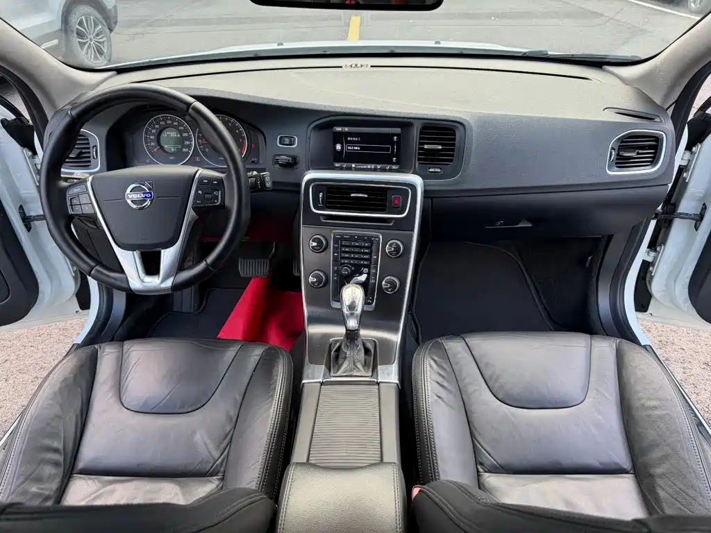 Volvo V60 — миниатюра 14