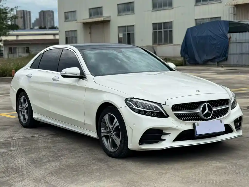 Mercedes-Benz C-Class 2020