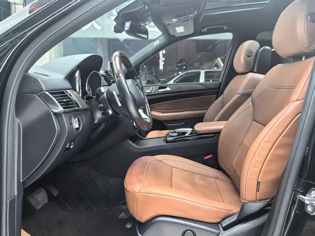 Mercedes-Benz GLS Facelift GLS 400 4MATIC Luxury Type, фото 9