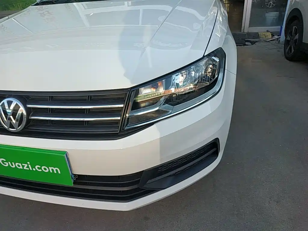 Volkswagen Santana — миниатюра 24