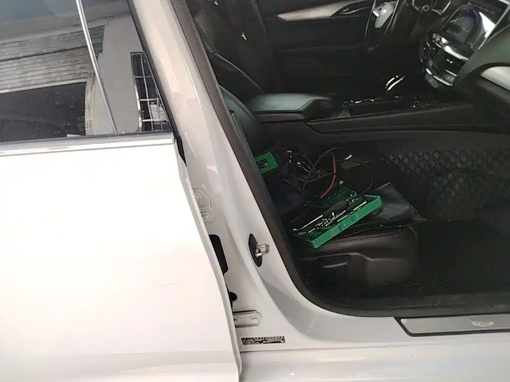 Cadillac CT5 — миниатюра 25