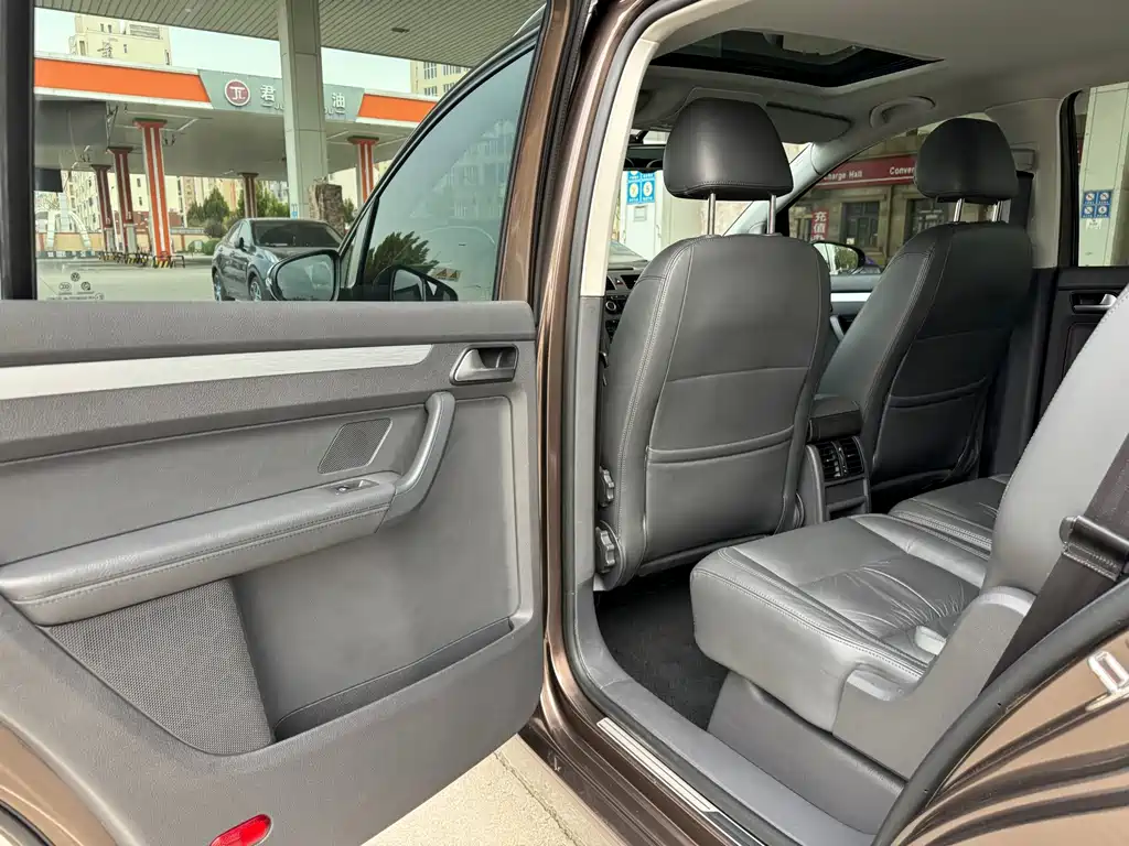 Volkswagen Touran — миниатюра 7