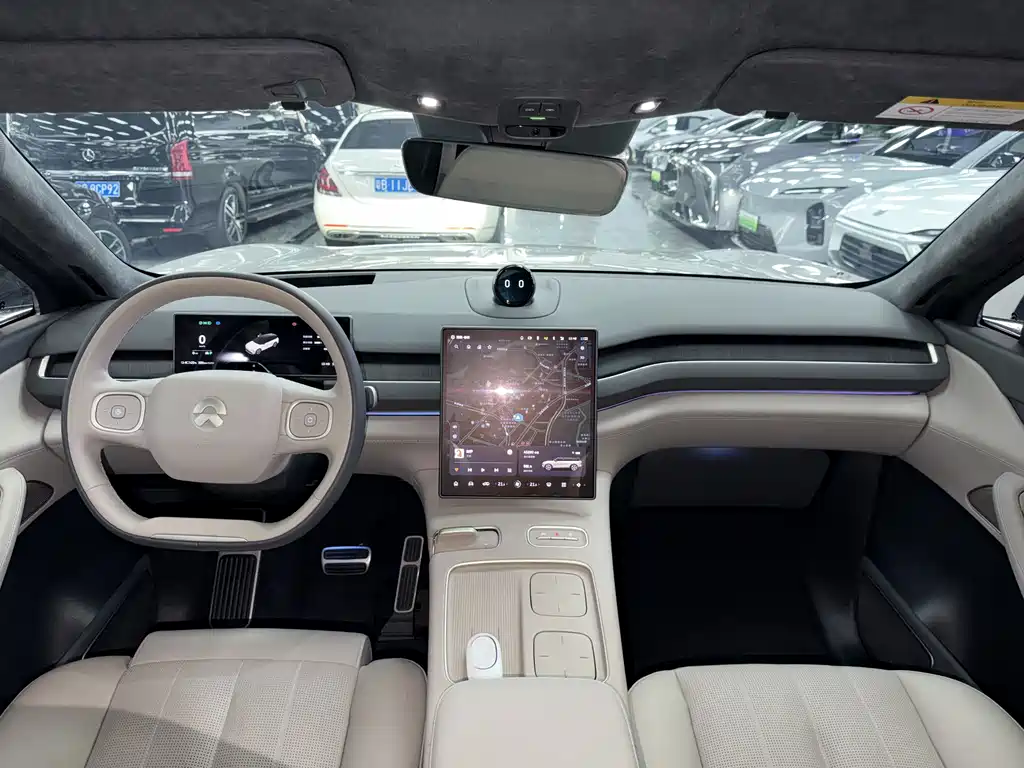 NIO ES8 — миниатюра 15
