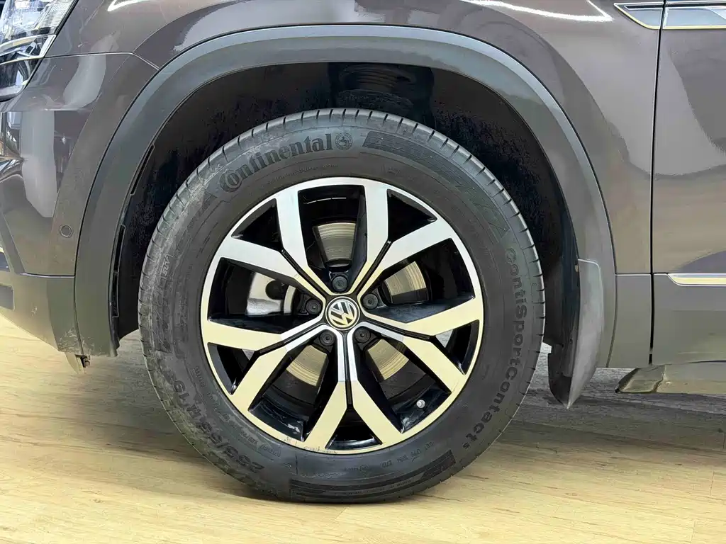 Volkswagen Teramont — миниатюра 5