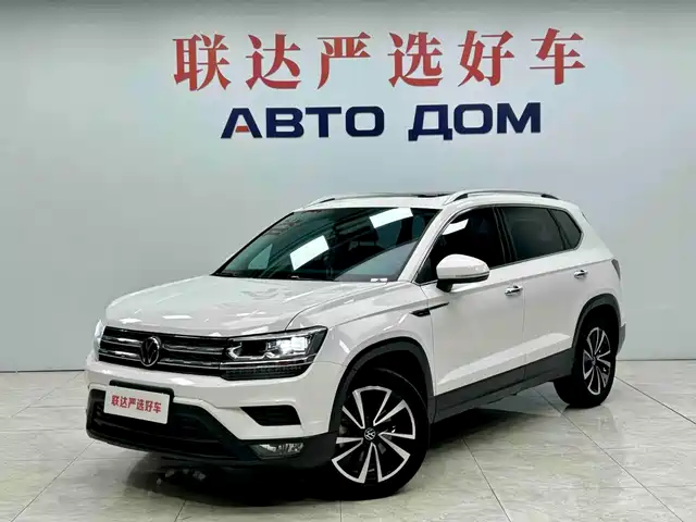 Volkswagen Tharu