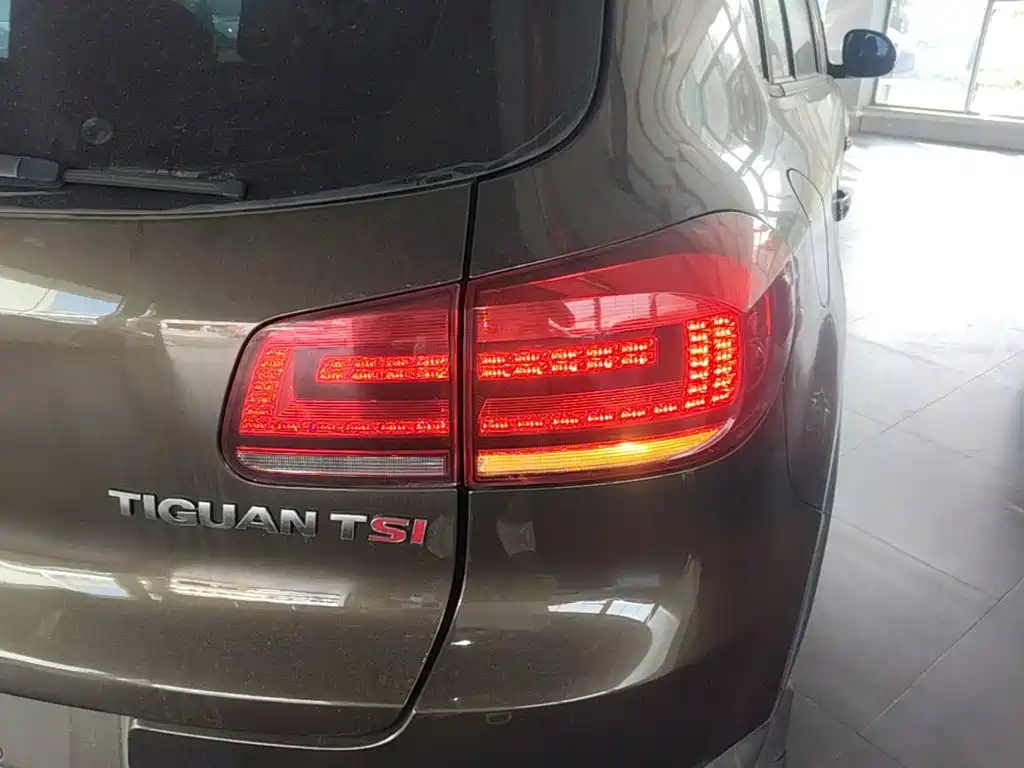 Volkswagen Tiguan — миниатюра 8