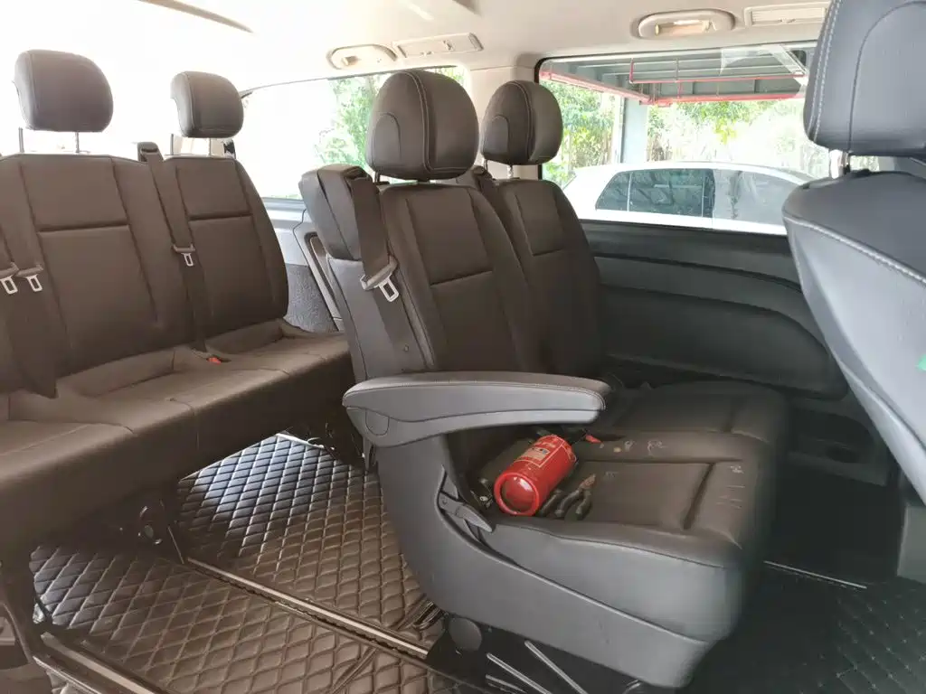 Mercedes-Benz Vito — миниатюра 13