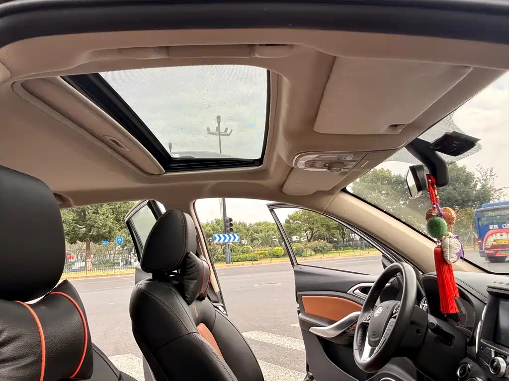 BYD Song — миниатюра 15