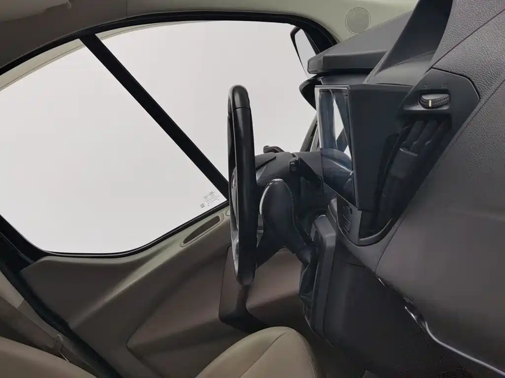 Ford Tourneo — миниатюра 22
