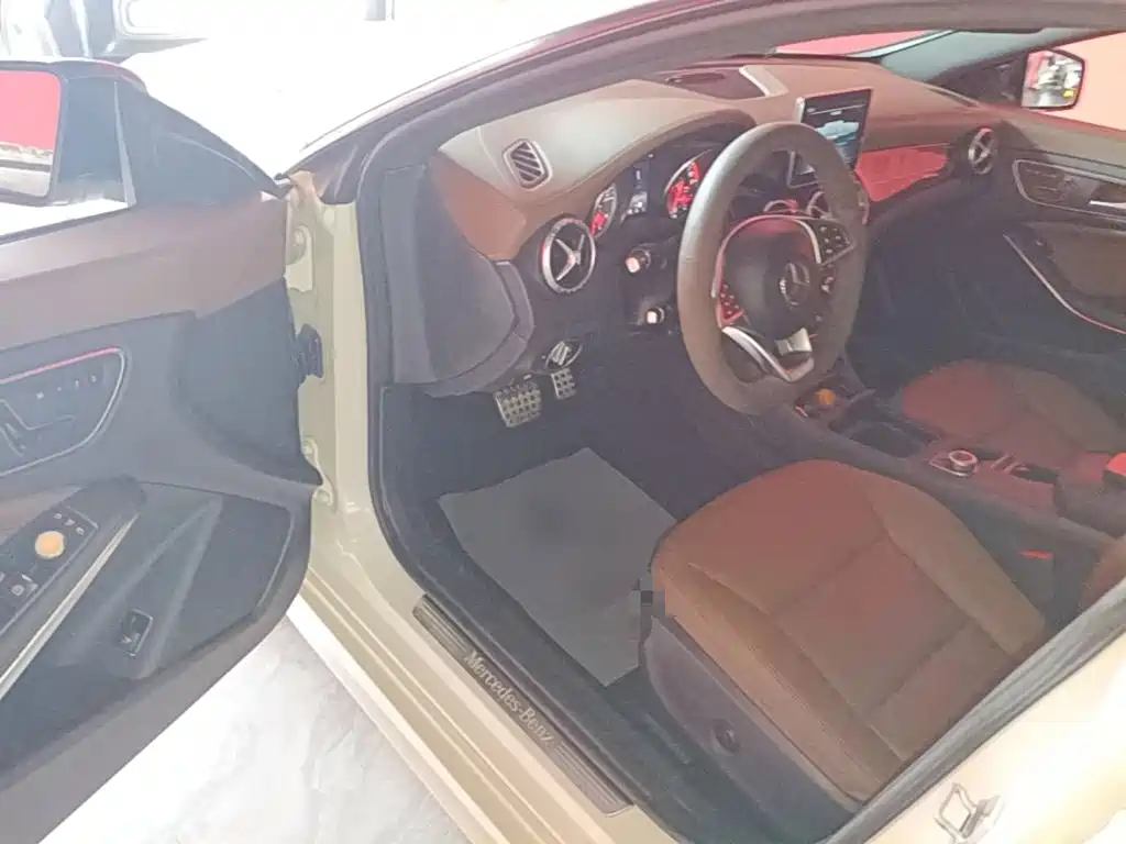 Mercedes-Benz CLA (Import) — миниатюра 16
