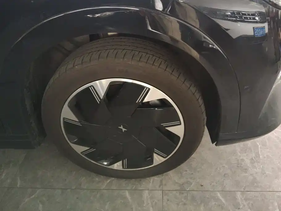 XPeng X9 — миниатюра 5