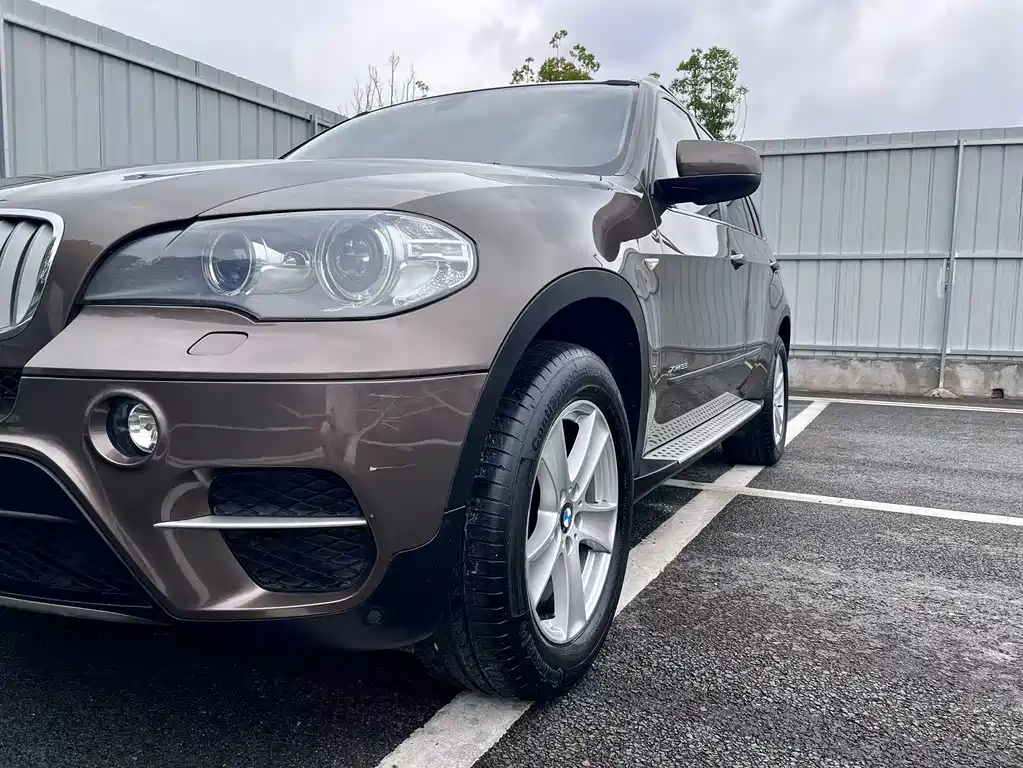 BMW X5 (Import) — миниатюра 7