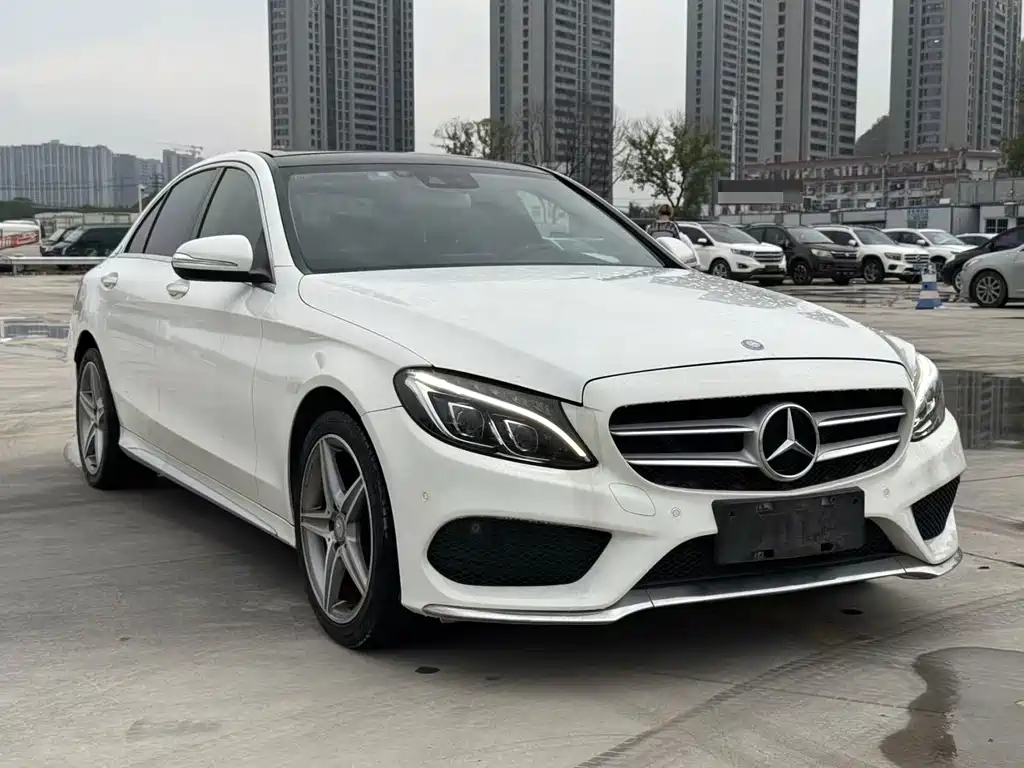 Mercedes-Benz C-Class — миниатюра 3