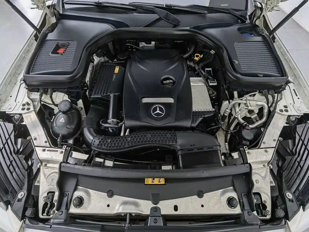 Mercedes-Benz GLC 2017 GLC 260 4MATIC Luxury