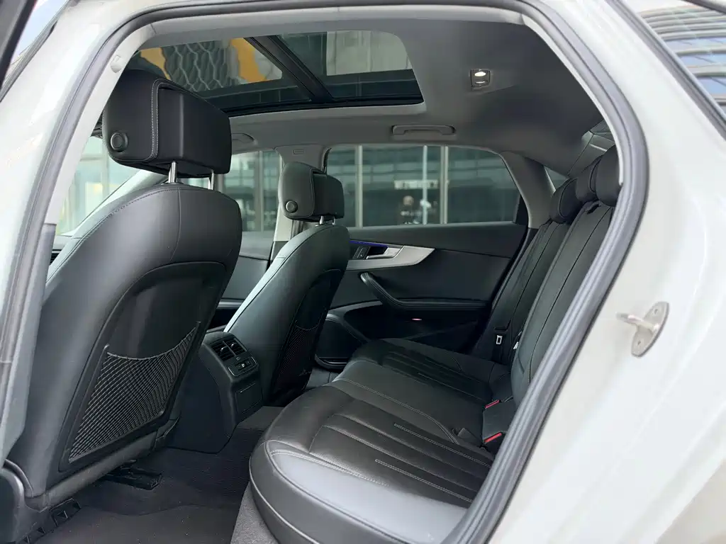 Audi A4L — миниатюра 11