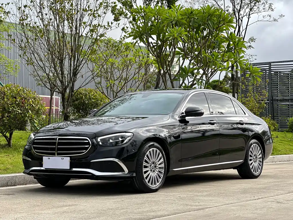 Mercedes-Benz E-Class E 2022 E 300 L Luxury