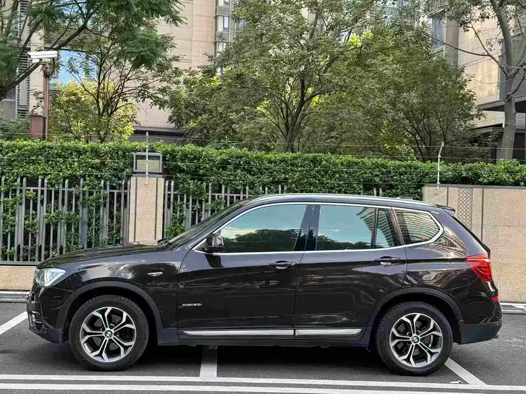 BMW X3 (Import) — миниатюра 2