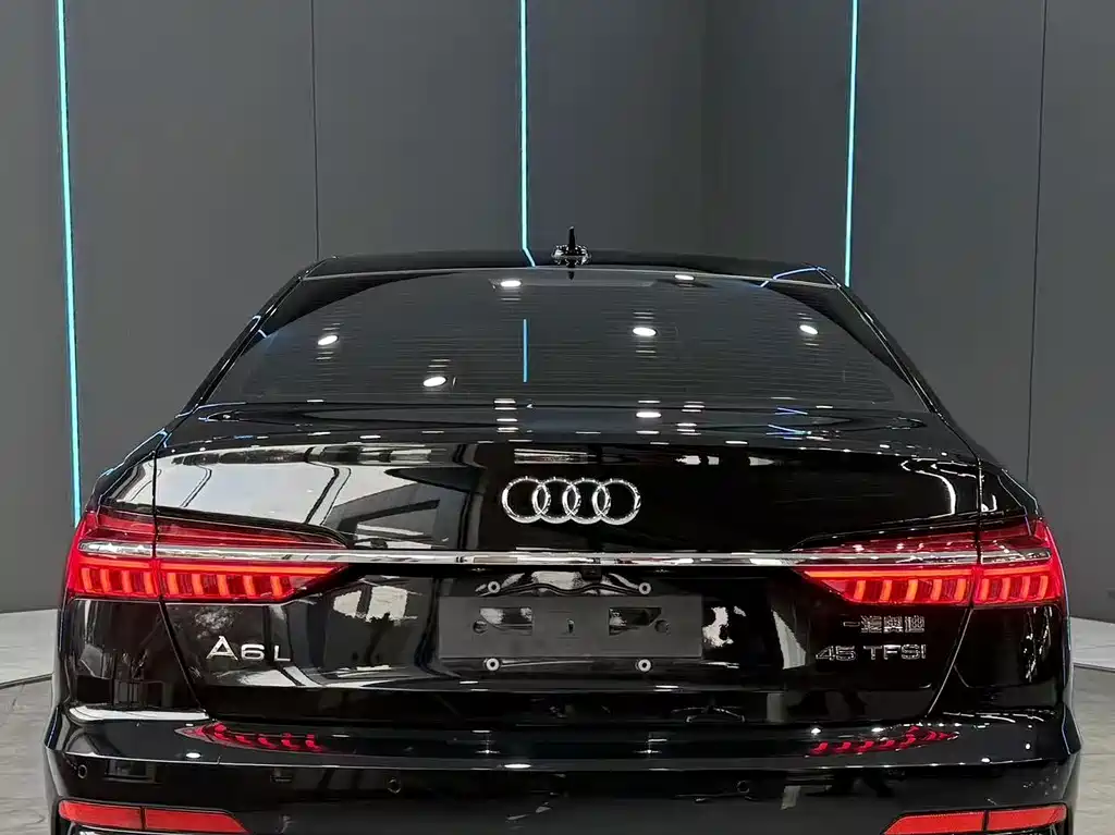 Audi A6L — миниатюра 7