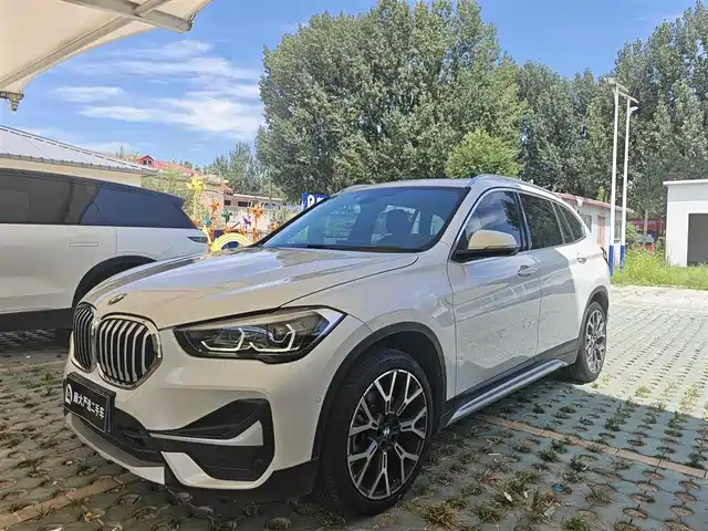 2020 BMW X1