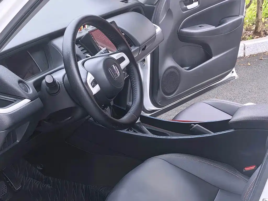 Honda Fit — миниатюра 3