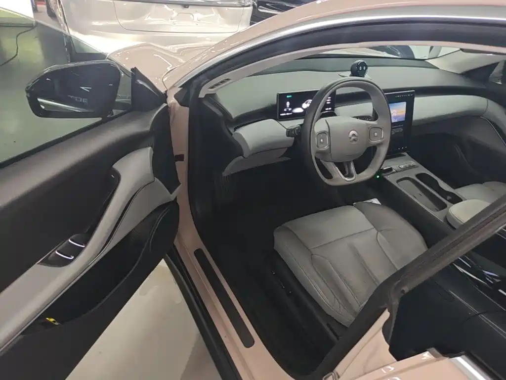 NIO ET5 — миниатюра 16