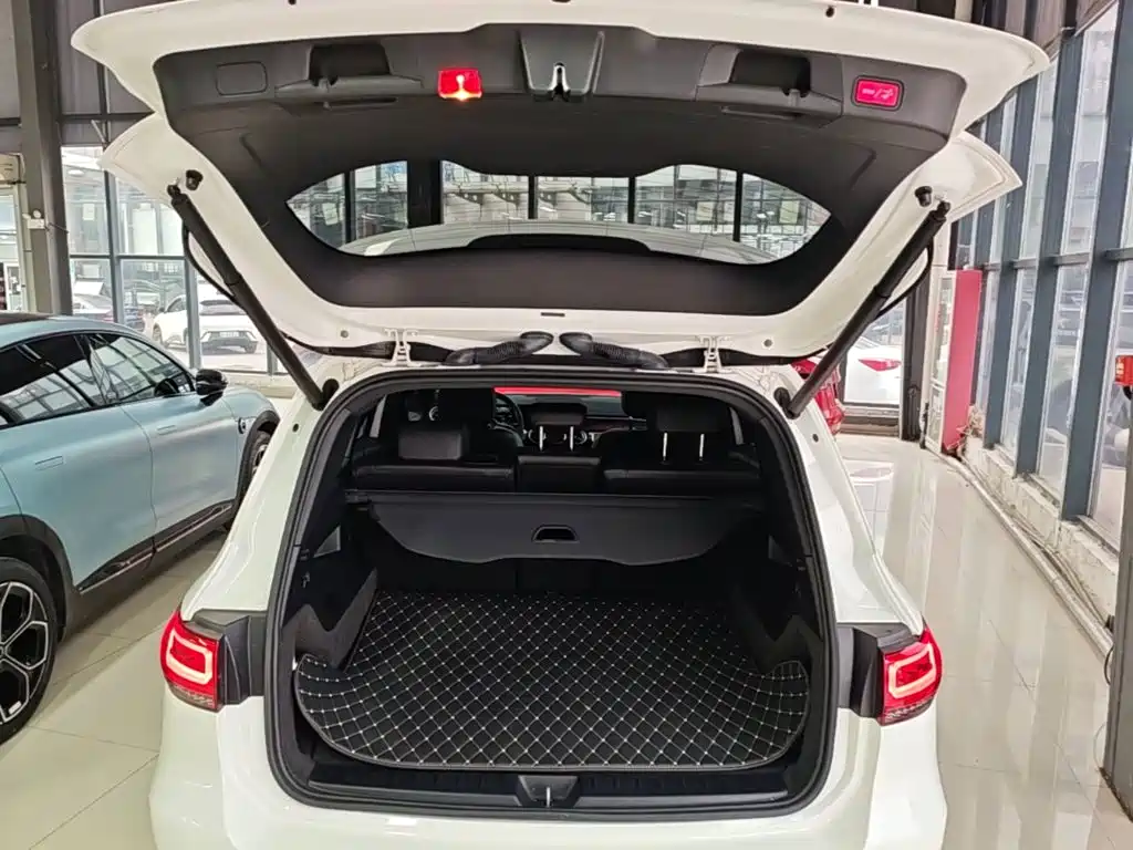 Mercedes-Benz EQB — миниатюра 19
