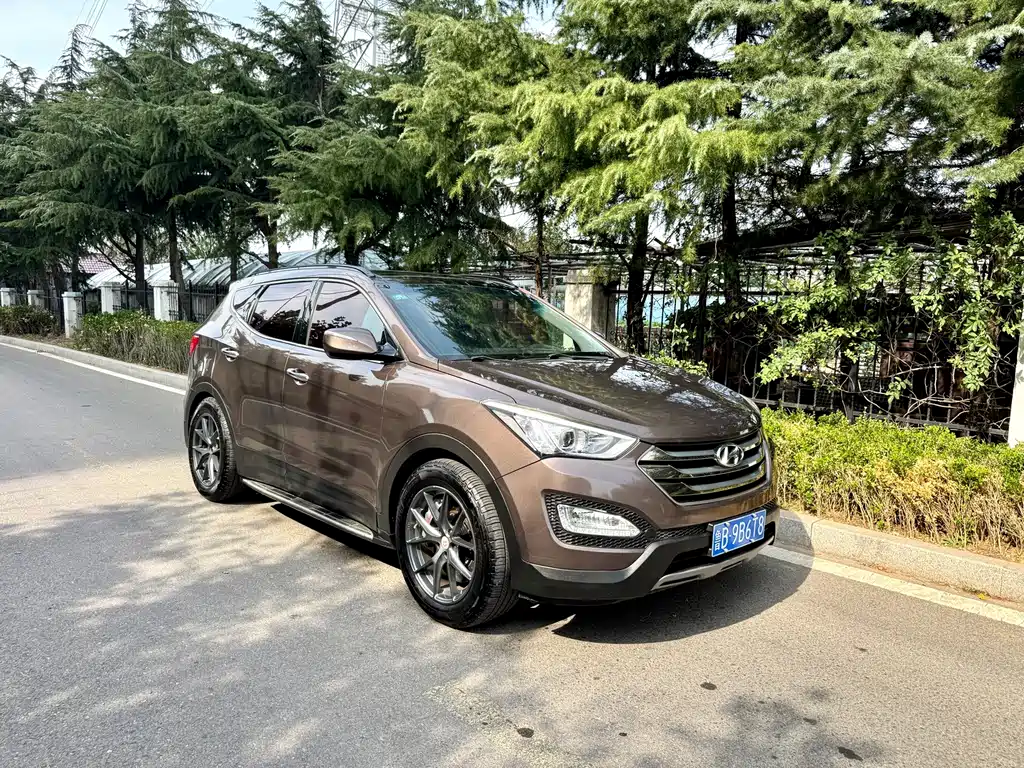 Hyundai Santa Fe — миниатюра 6