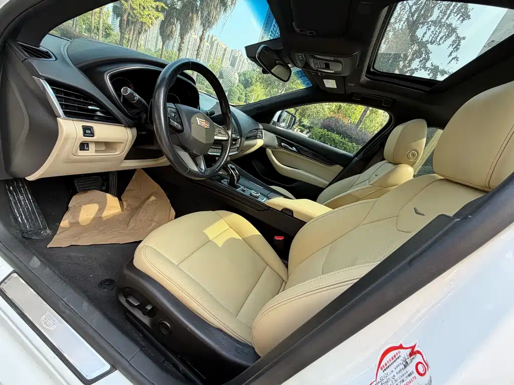 Cadillac CT5 — миниатюра 10