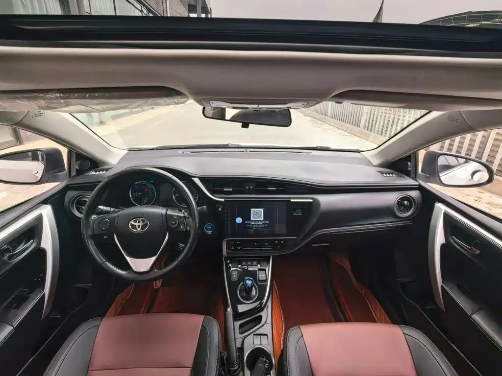 Toyota Corolla — миниатюра 8