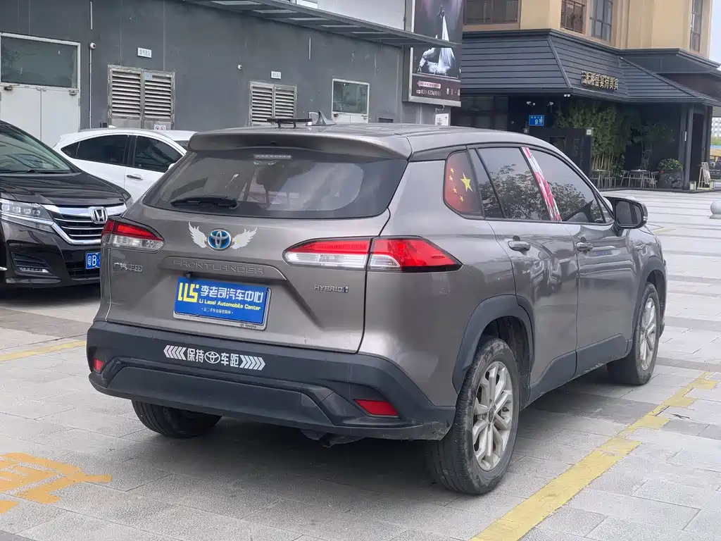 Toyota Frontlander — миниатюра 3