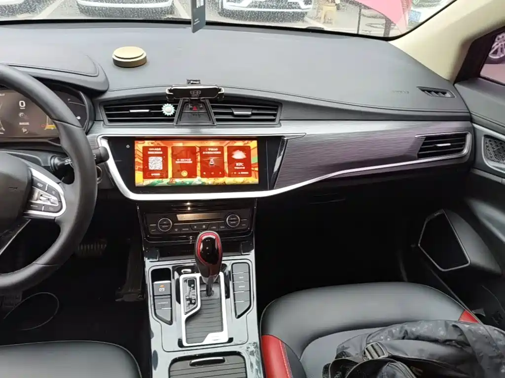 Geely Emgrand GS — миниатюра 13