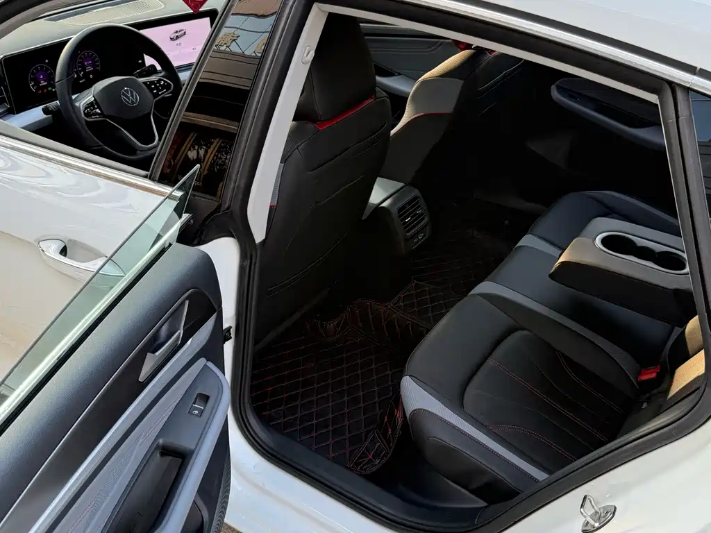Volkswagen Lamando — миниатюра 7