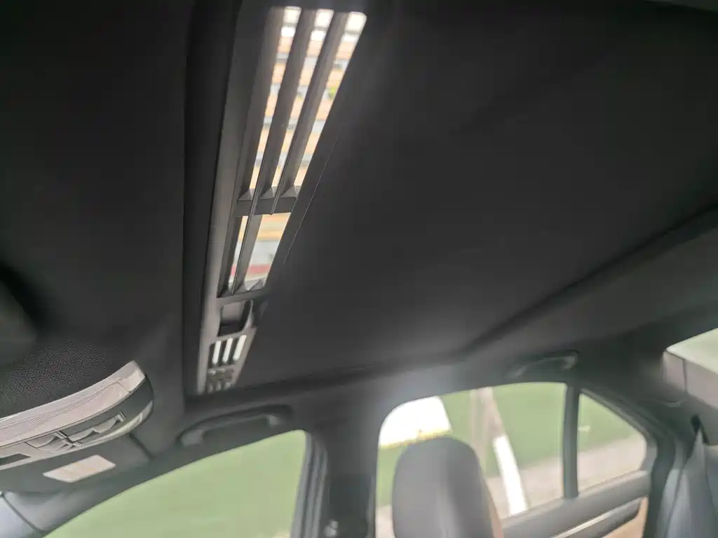 Mercedes-Benz C-Class C 2010 C 200 CGI